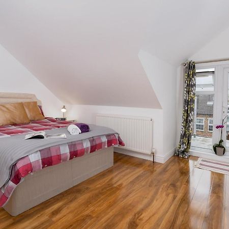 Villa The White House Londra Esterno foto