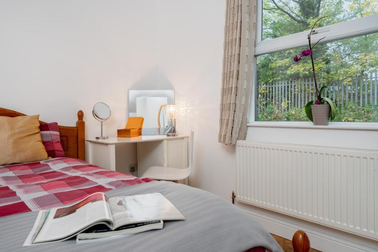 Villa The White House Londra Esterno foto